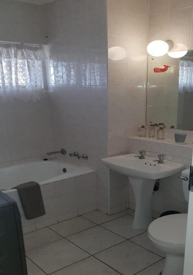 Stella Maris 142 Leilighet Amanzimtoti Eksteriør bilde